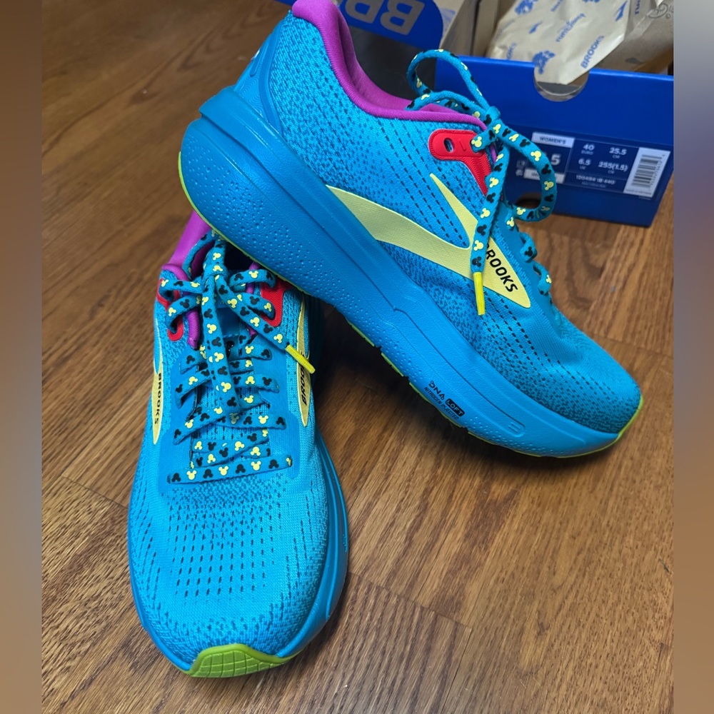 Brooks Ghost Max 2 runDisney SS